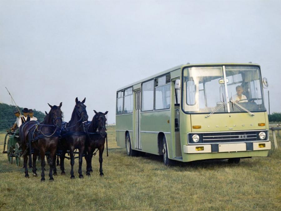  Ikarus 266 1972 года  (фото 7 из 14)